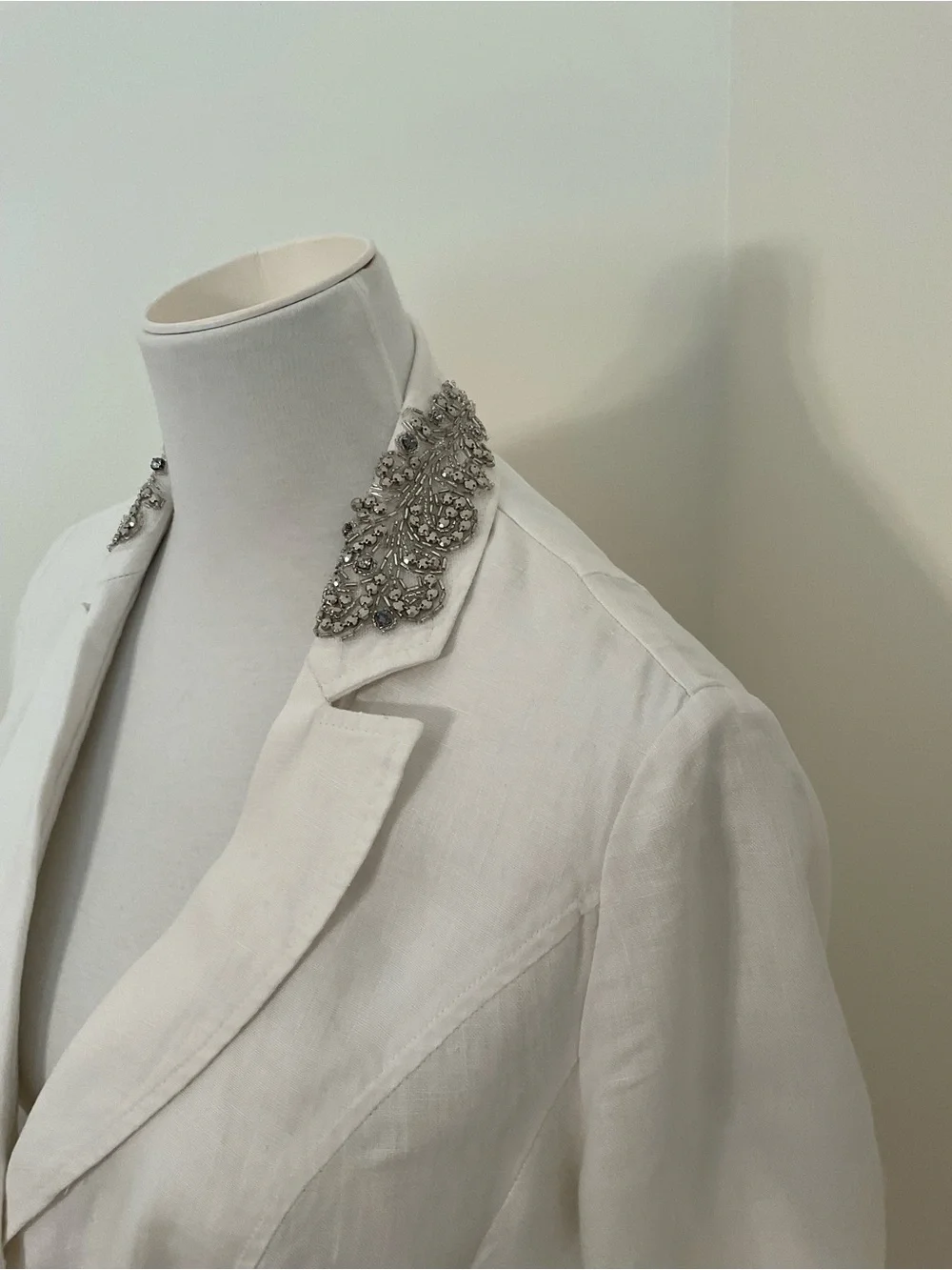 INC International Concepts White Linen Ruch Sleeve Peplum Jacket